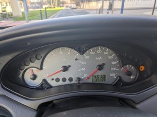 Ford Focus 2000. ¡Listo para conducir!