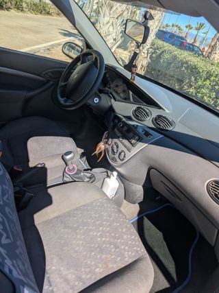 Ford Focus 2000. ¡Listo para conducir!