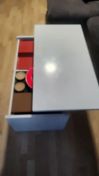 Mesa de centro elevable blanca