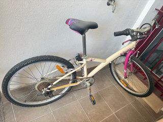 Bicicleta BTWIN Niña/Adolescente