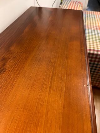 Cómoda de pino tipo Colonial