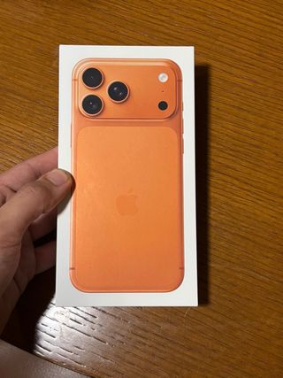 iPhone 17 Pro Max Naranja