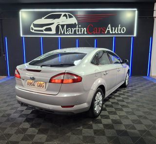 FORD Mondeo 2.0i Trend