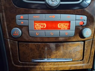 FORD Mondeo 2.0i Trend