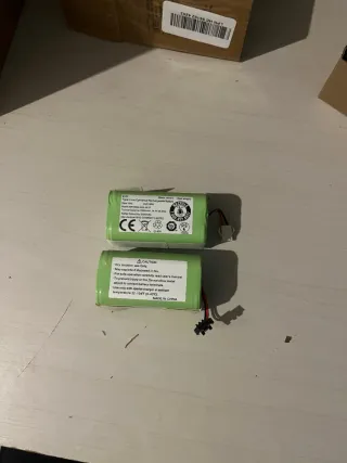 2 Baterías Li-ion 3.7V 500mah con conector BYD 10