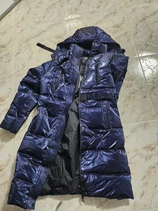 Chaqueta larga Desigual azul brillante