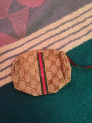 Cartera Gucci Monogram