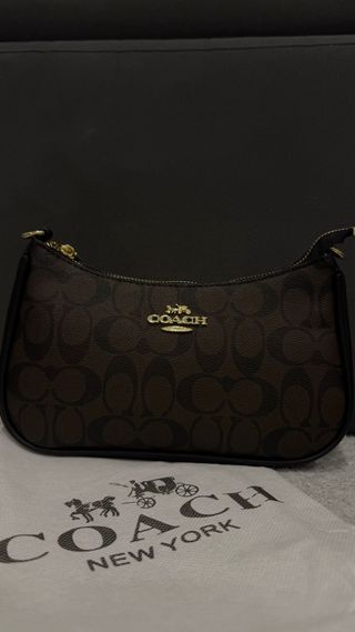 Mala Coach Preta Dourada