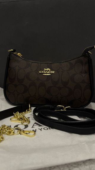 Mala Coach Preta Dourada