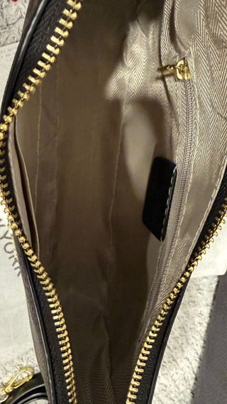 Mala Coach Preta Dourada