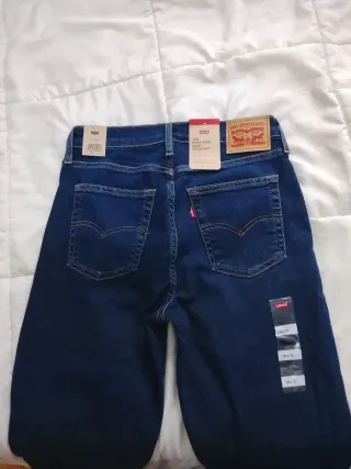 Pantalón Levis Mujer Azul Oscuro