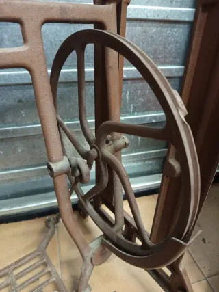 Patas Máquina Coser Sigma Hierro