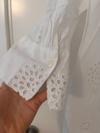 Camisa Zara blanca bordada