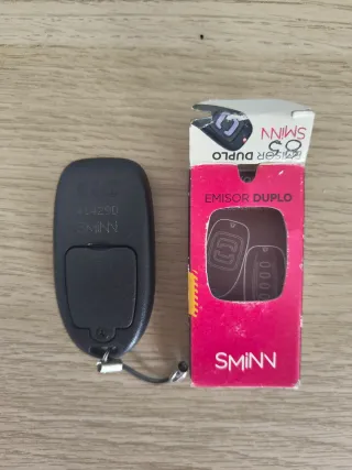 3 Mandos a distancia para garaje modelo Sminn ISOR