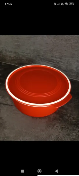 Ciotola Tupperware Rossa
