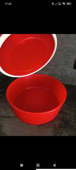 Ciotola Tupperware Rossa