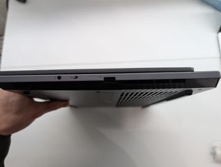 Lenovo Legion 5 15IAH7H Negro