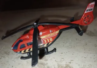 Giochi bimbi assortiti.