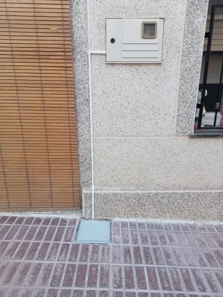 Electricidad y montaje de maquinas de aire acondic