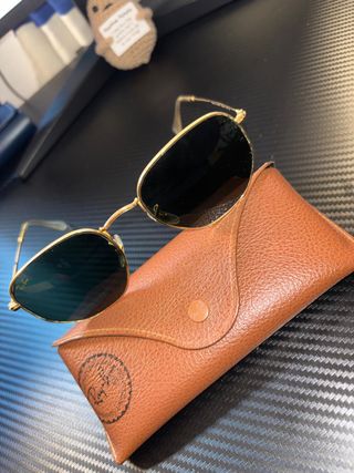 Gafas de Sol Ray-Ban Hexagonal Doradas Negras