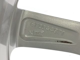 Opel 2318682 39216681 llanta crossland innovation