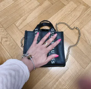 Bolso Guess Negro