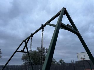 Columpio gigante para jardín