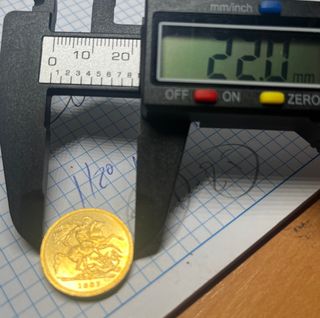 Moneda Baño Oro 24K Reina Victoria 1887