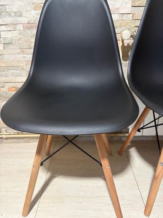 Juego de 4 sillas de comedor negras