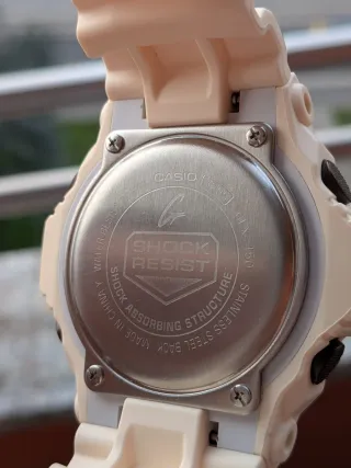 Orologio Casio G-Shock Bianco e Nero