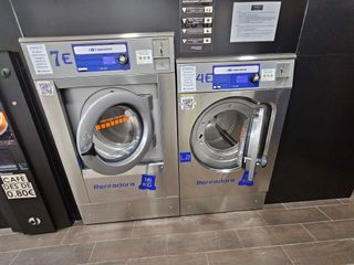 Equipamiento completo lavandería autoservicio