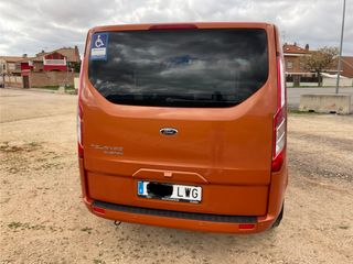 Ford Tourneo Custom 2022  185 cv Aut + PMR