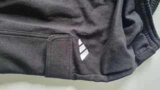 Pantaloni tuta Adidas neri con tasche