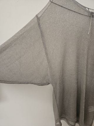 Top Zara metalizado T. M - Nuevo con etiqueta