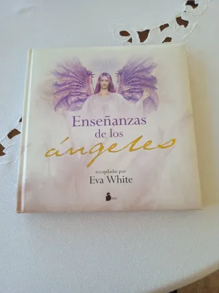 ENSEÑANZAS DE LOS ANGELES (cartoné) (Spanish Ed...