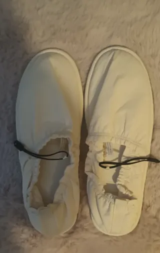 Zapatillas Zara Home Blancas