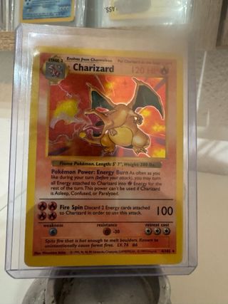 Charizard Base Set Shadowless Holo Escucho ofertas