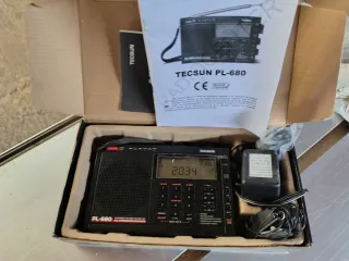 Radio Tecsun PL-680 multibanda