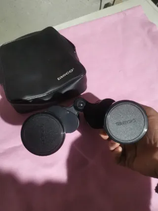 Binoculares Tasco con funda