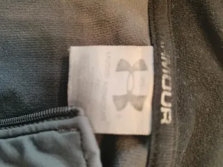 Jersey térmico Under Armour negro/gris