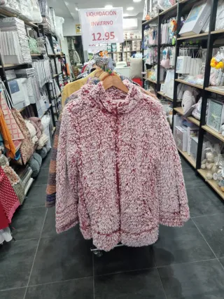 Pijamas y Batas Blanca Hernandez/Lin......