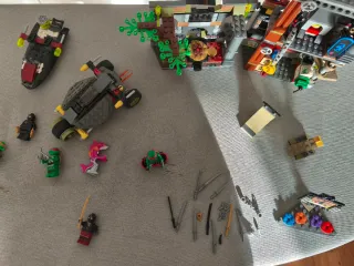 Lote 4 Sets LEGO Teenage Mutant Ninja Turtles