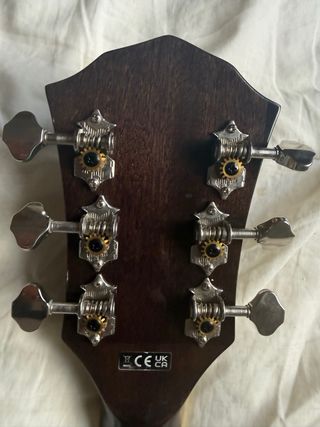 Guitarra Electroacústica Fender