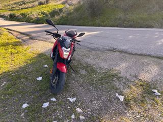 Voge 300r 2500 km matriculada en 2021 A2