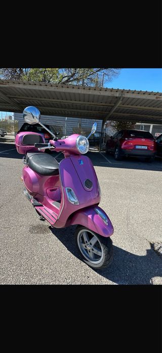 PIAGGIO-VESPA VESPA 50 ET2 – 49cc