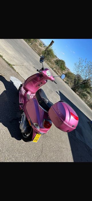 PIAGGIO-VESPA VESPA 50 ET2 – 49cc