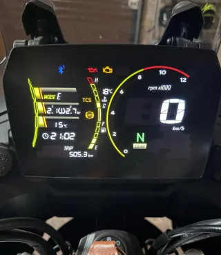 Voge 525DSX Negra/Plata Adventure