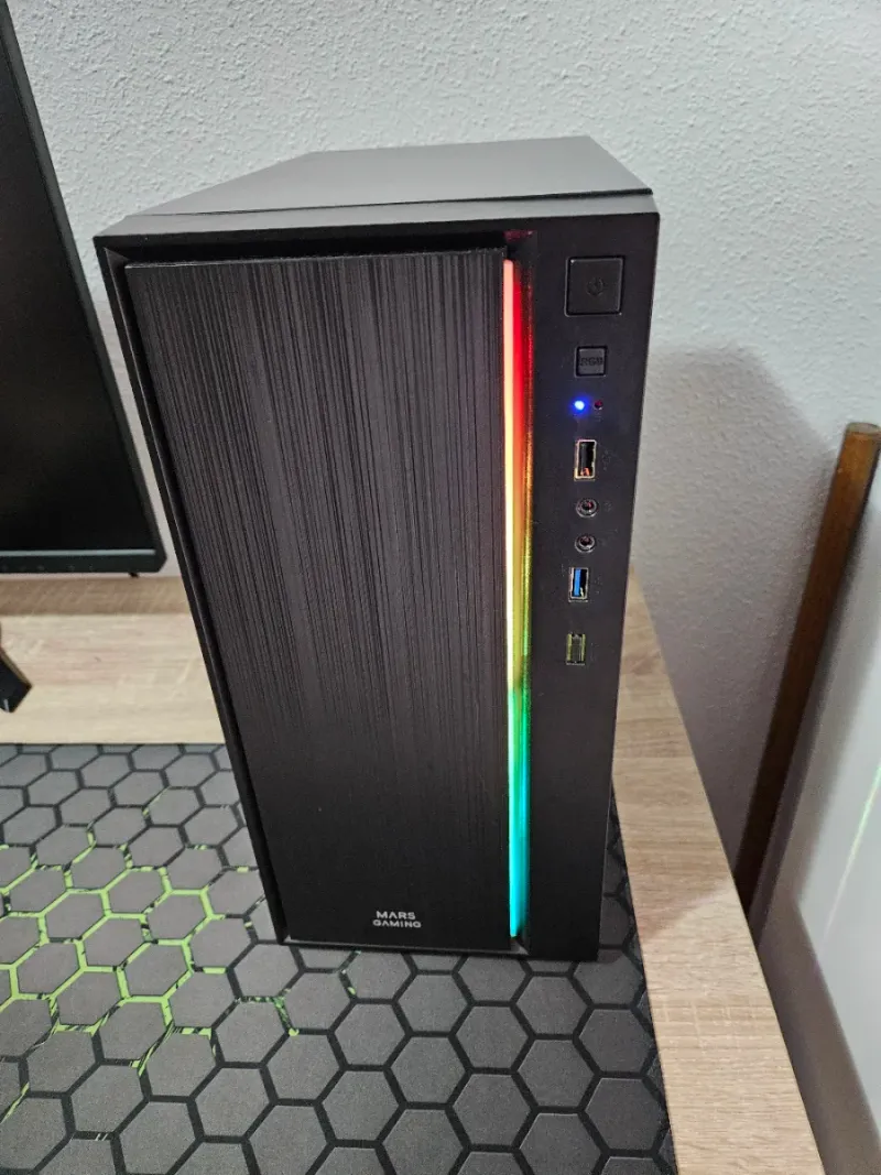 PC Gaming Ryzen 5 + RX 5700 XT Negro/Rojo afbeelding 2