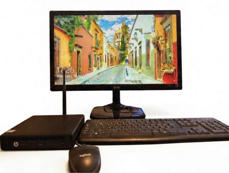 HP EliteDesk 800 G2 Mini + Monitor LG