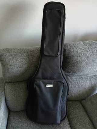 Guitarra Yamaha AEX500 Electroacústica